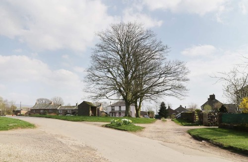 Milburn Cottage | KELD COTTAGE, pet friendly, with open fire in Penrith