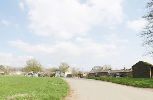 Milburn Cottage | KELD COTTAGE, pet friendly, with open fire in Penrith