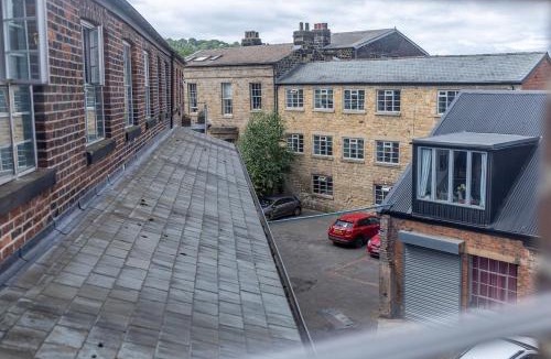 Sheffield Apartment | Kelham 2 Bed Loft - Free Parking