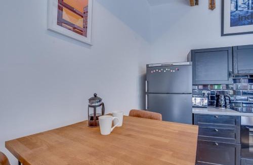 Sheffield Apartment | Kelham 2 Bed Loft - Free Parking