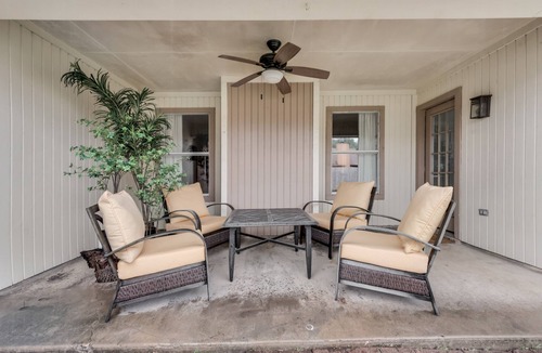 Keller House | Keller Guest Getaway