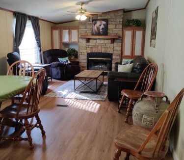 Elizabeth Other | Kellers Kove Cabin and RV Resort