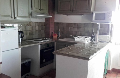Moissac-Bellevue House | Kellonengite