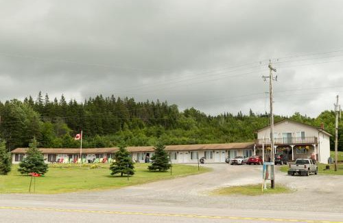 Boularderie East Hotel | Kelly's View Motel