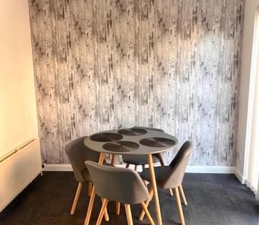 Falkirk Apartment | Kelpies Serviced Apartments- McLaughlan