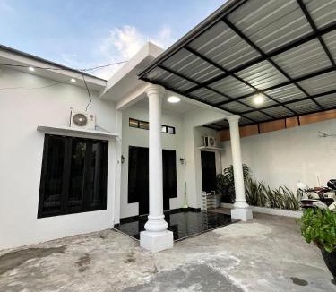 Banjarbaru Villa | Kemari Homestay