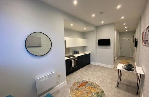 Liverpool Apartment | Kempston Suites Liverpool Apartment 5