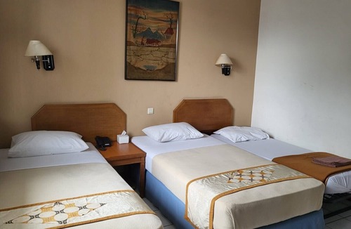 Babakan Ciamis Hotel | Kenangan Hotel