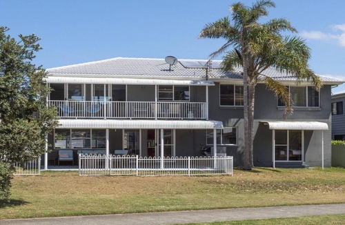Kiama Apartment | Kendalls One - beach at your doorstep