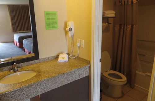 Kenedy Hotel | Kenedy Country Inn