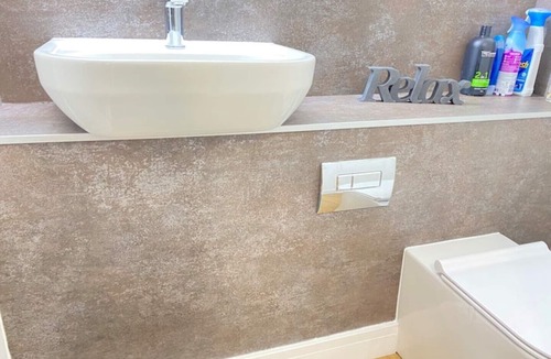 Kenilworth Apartment | KENILWORTH STUDIO * GROUND FLOOR * PARKING