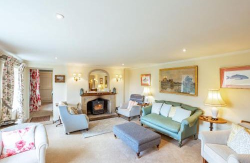 Saint John's Town of Dalry House | Kenmure Kennels