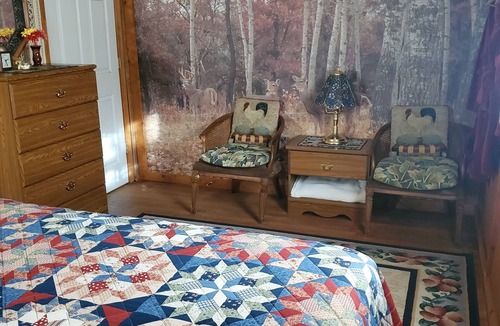 Perry Bed & Breakfast | Kennedys Red Barn Inn