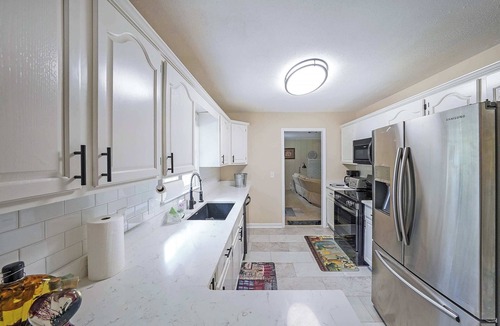 Town Center House | Kennesaw Komfort, Home for 8