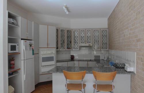 Black Head Apartment | Kennington 8 Blackhead