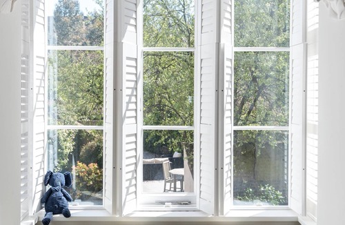 Bishop's Apartment | Kennington Road by onefinestay