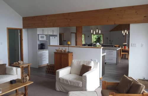 Kenora Cottage | Kenora - Road access