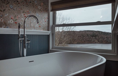 Town of Delaware Hotel | Kenoza Hall