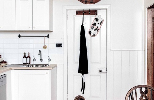 Ballarat House | Kent House Summary: W