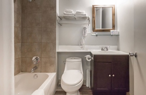 Lindsay Hotel | Kent Inn