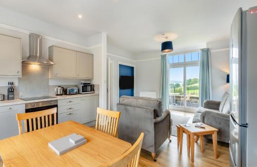 Meathop House | Kent View Apartment