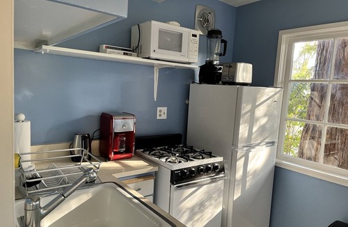 Greenbrae Apartment | Kentfield Haven - Adorable and Cozy Studio