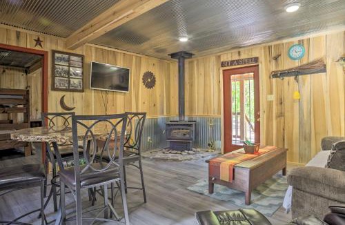 New Concord House | Kentucky Cabin w/2 Fishing Ponds & Trail Access