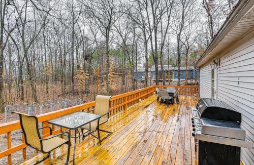 Murray House | Kentucky Lake Retreat Near Marina & Launch!
