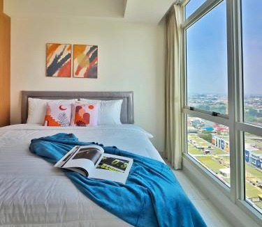 Kelapa Gading Timur Apartment | Kenzi By SanLiving - 2BR - Free Parking - Near Malls