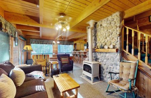 Ardenvoir House | Keoni's Place