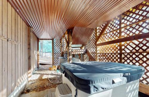 Ardenvoir House | Keoni's Place
