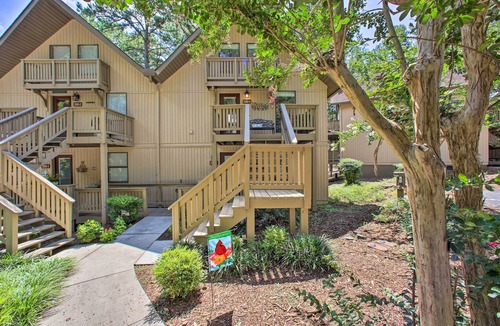 Salem Condo | Keowee Key Resort Condo w/Deck & Pool Access!