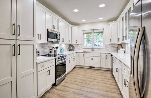 Salem Condo | Keowee Keys Condo w/Resort Amenities Access!