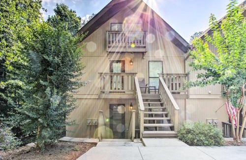 Salem House | Keowee Keys Home w/Mountains View & Lake Access!