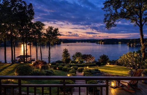 Seneca House | Keowee's Majestic Mountain View