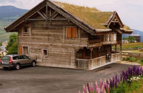 Saint-Pierre-dels-Forcats Ski Chalet | Ker Bela