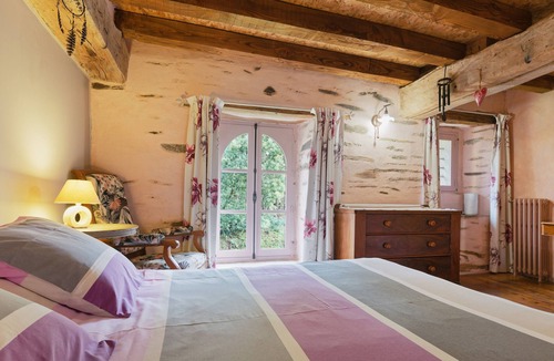 Mauron Bed & Breakfast | Ker Cado – Guest Rooms Between Brocéliande and the Breton Coast