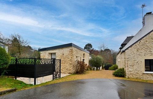 Camoel House | Ker Claire - Piscine, jacuzzi & sauna