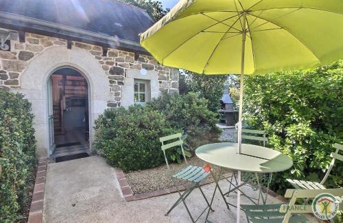 Plelo House | Ker desiree