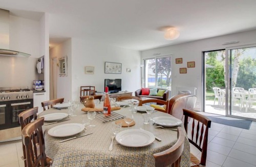 Saint-Lunaire House | Ker-Heol by Interhome