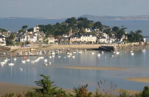 Locquirec House | Ker Iliz