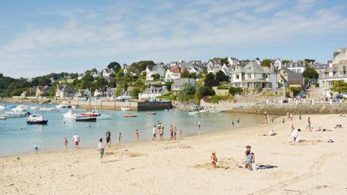 Locquirec House | Ker Iliz