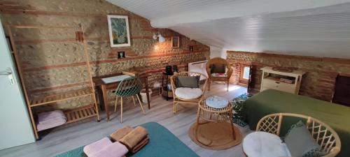 Auterive House | Ker Isari