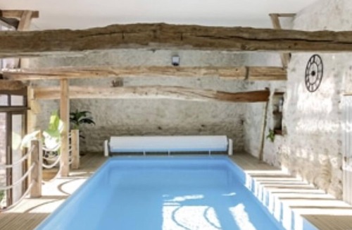 Langoat House | Ker lodan, charm villa , big capacity, pool, beach 9 min