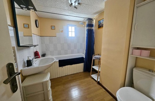 Trelivan House | Ker Marie