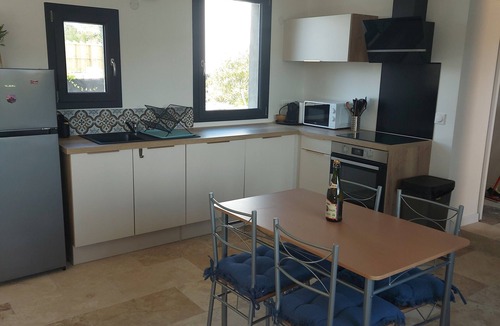 Penvins House | Ker Marin – Le Refuge Des Marées: terrace, garden & Wi-Fi