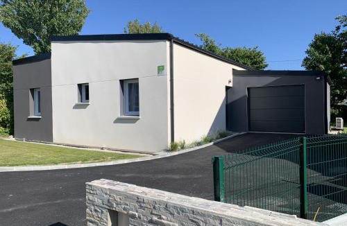 Saint-Germain-en-Cogles House | Ker sandra