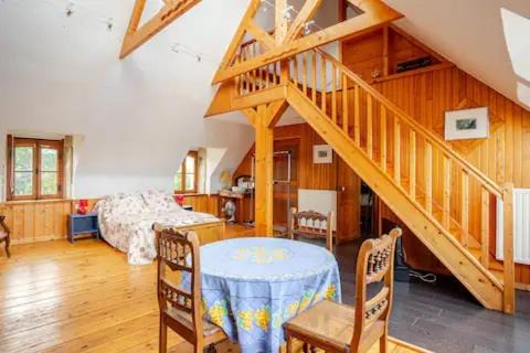 Ploubezre House | Ker Wilhelm