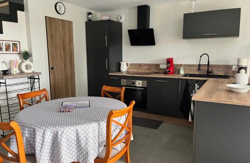 Cruguel House | Ker Zélia