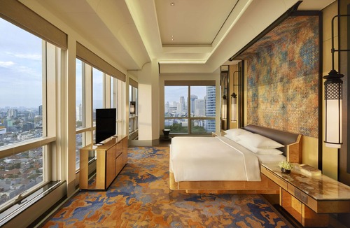 Jakarta Hotel | Keraton at The Plaza, The Unbound Collection by Hyatt